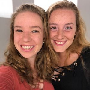 Meet your Posher, Chloe